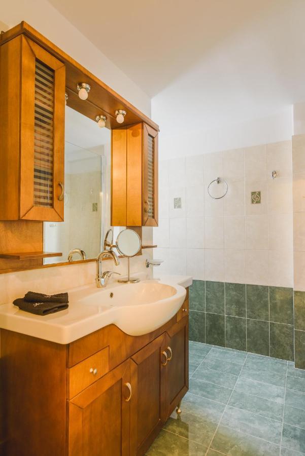 Vanesa'S House Athens Ngoại thất bức ảnh